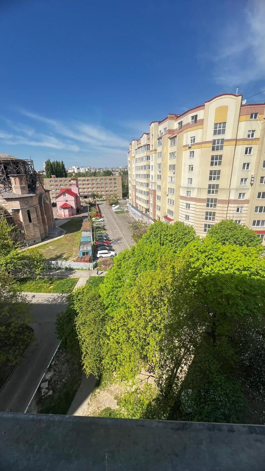 Apartment On Bukovinska Ровно Экстерьер фото